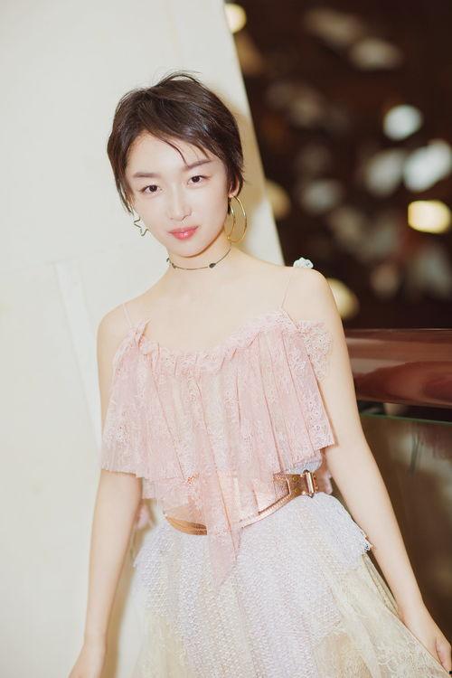 周冬雨最新头条爆料,揭秘演艺圈幕后真相